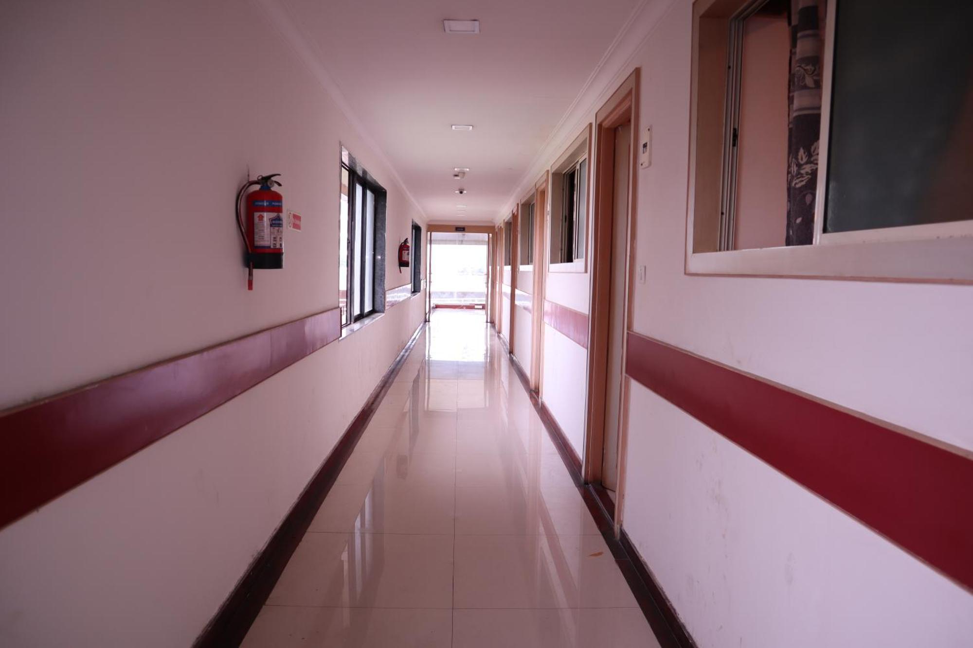 Sri Sai Ram Suites 班加罗尔 外观 照片