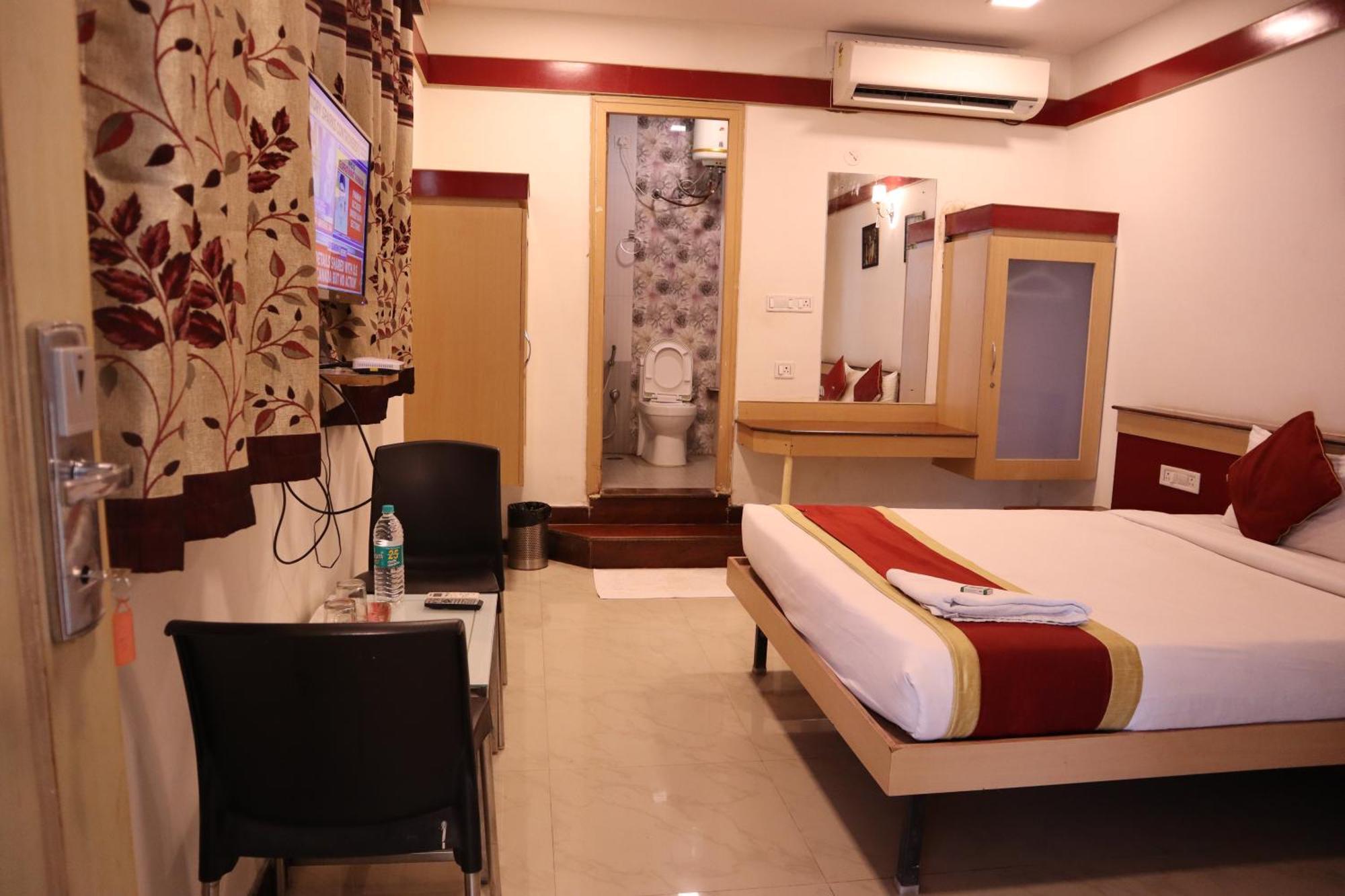 Sri Sai Ram Suites 班加罗尔 外观 照片