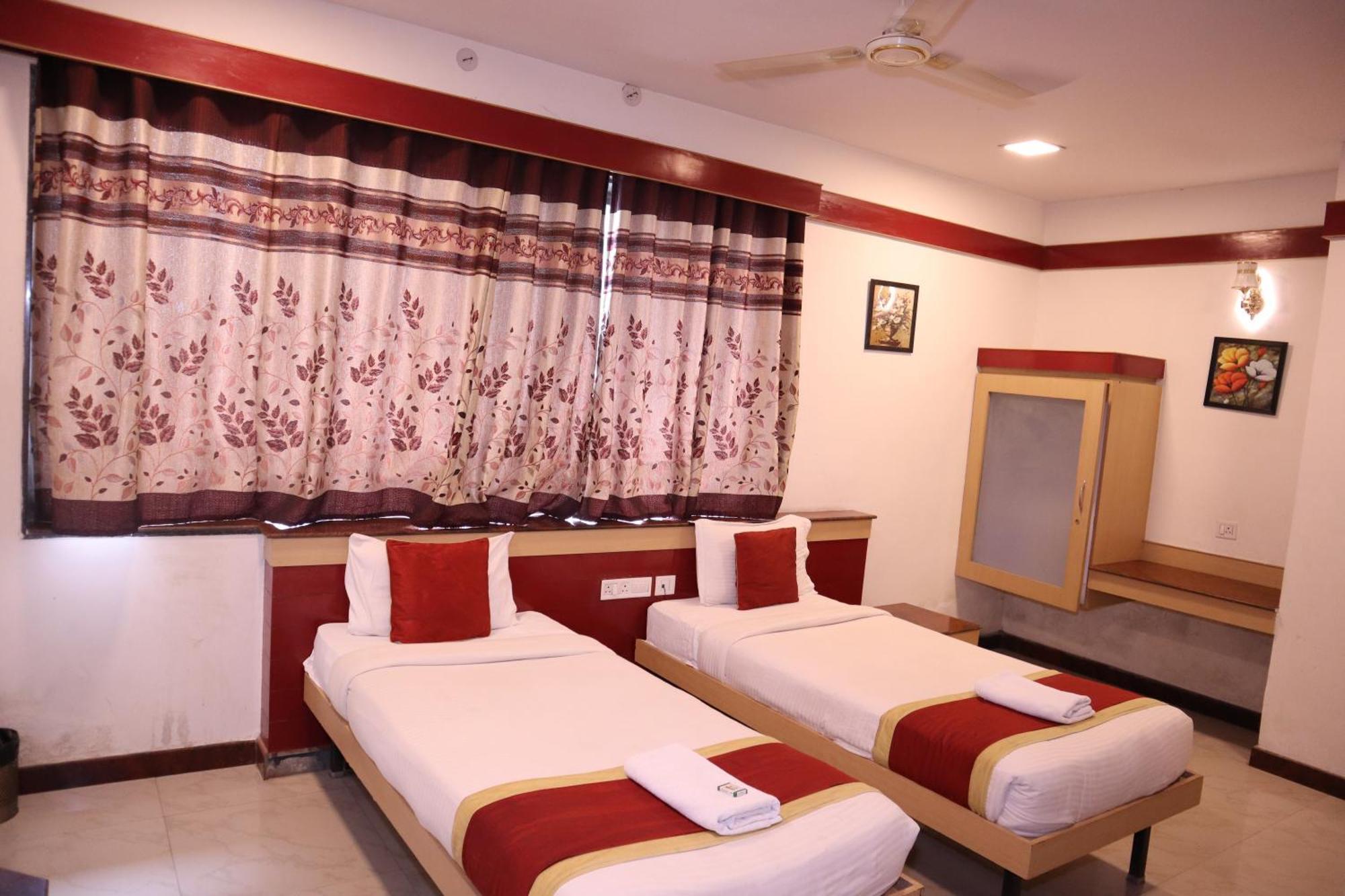 Sri Sai Ram Suites 班加罗尔 外观 照片