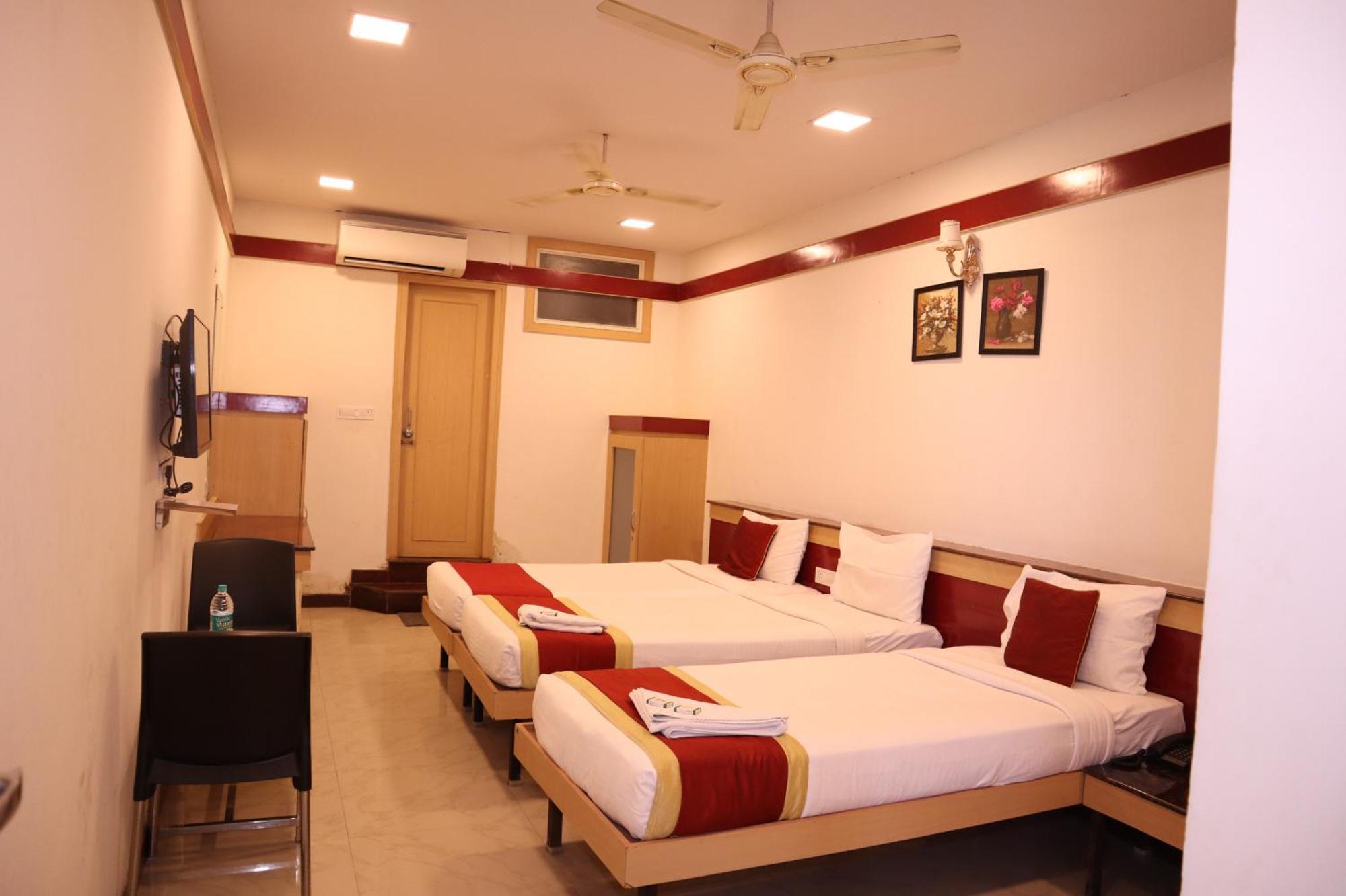 Sri Sai Ram Suites 班加罗尔 外观 照片