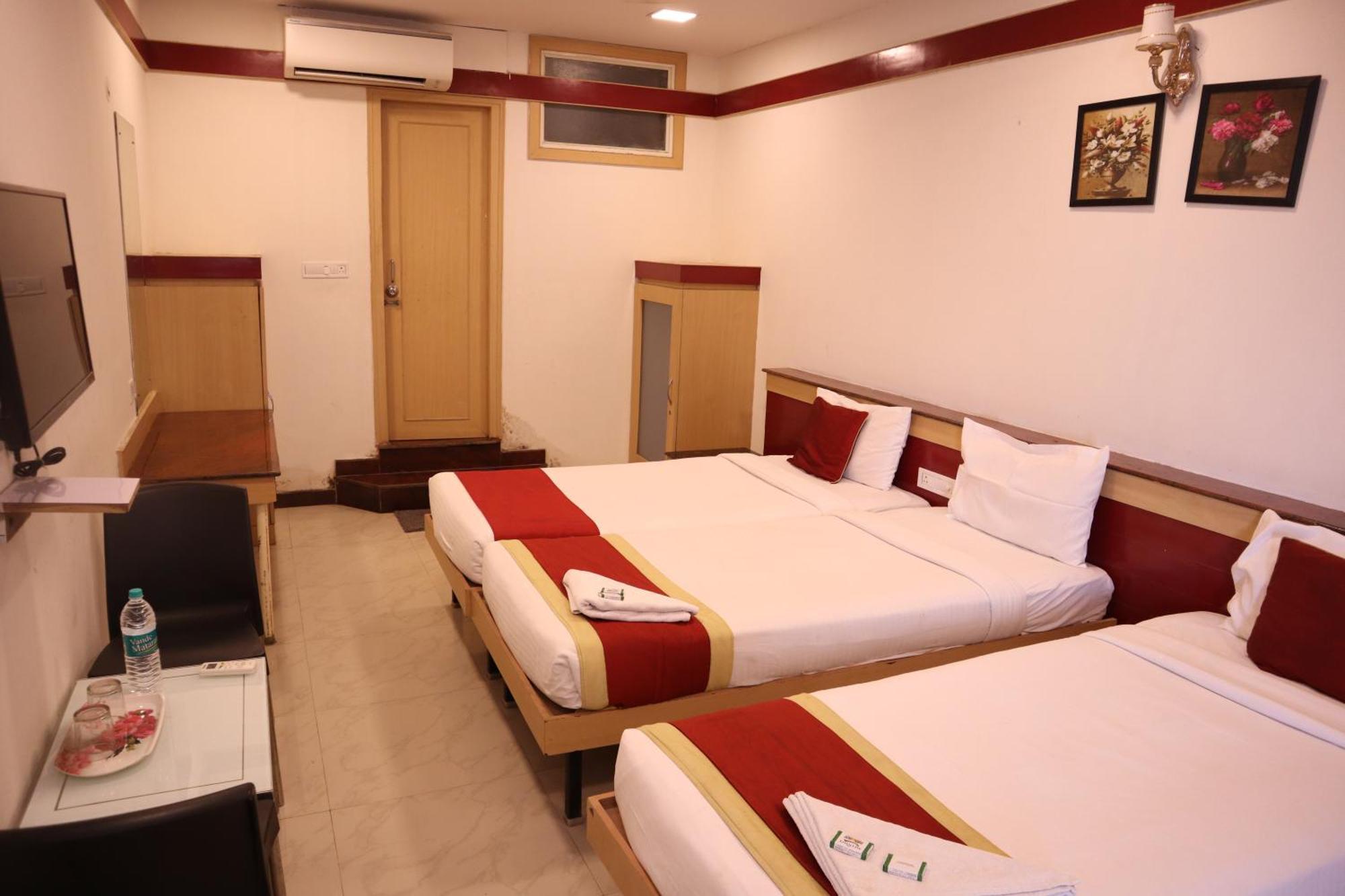 Sri Sai Ram Suites 班加罗尔 外观 照片