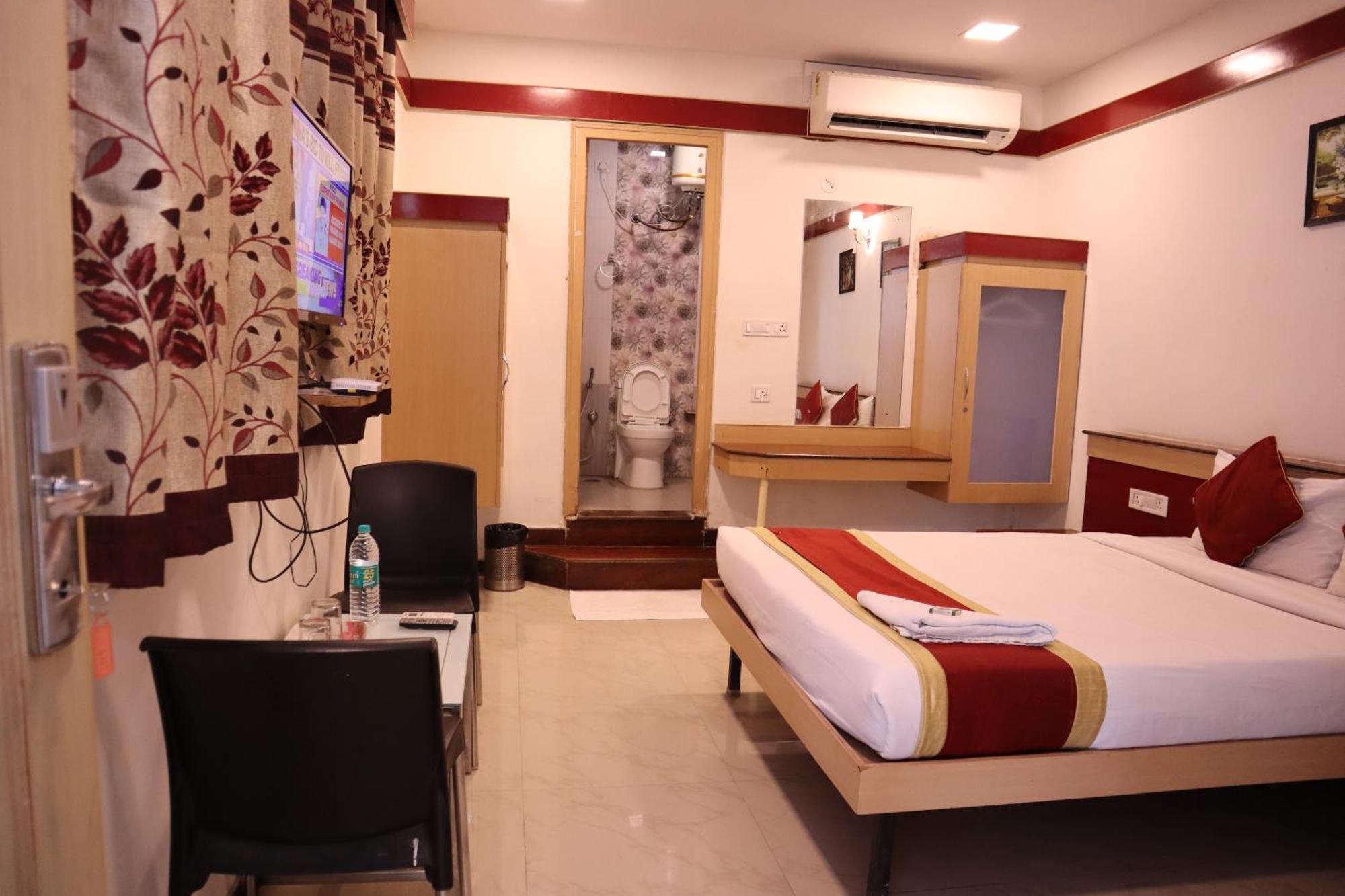 Sri Sai Ram Suites 班加罗尔 外观 照片